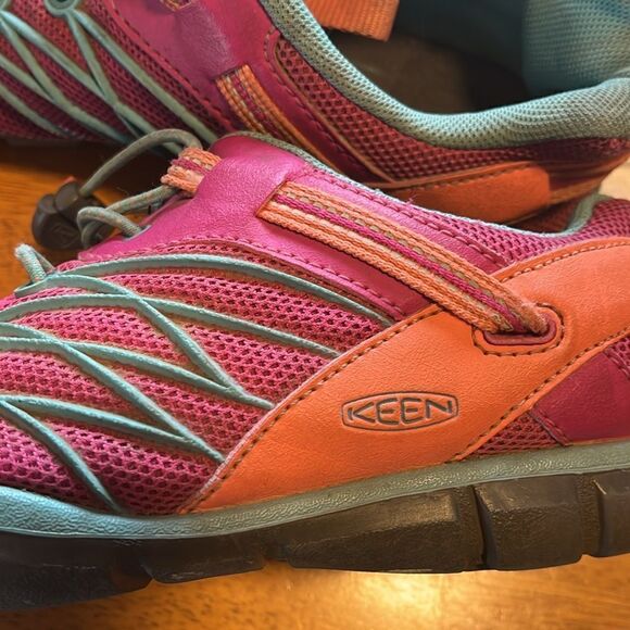 COLORFUL KEEN SHOES WOMEN’S SIZE 6/EURO 38 - Picture 9 of 10